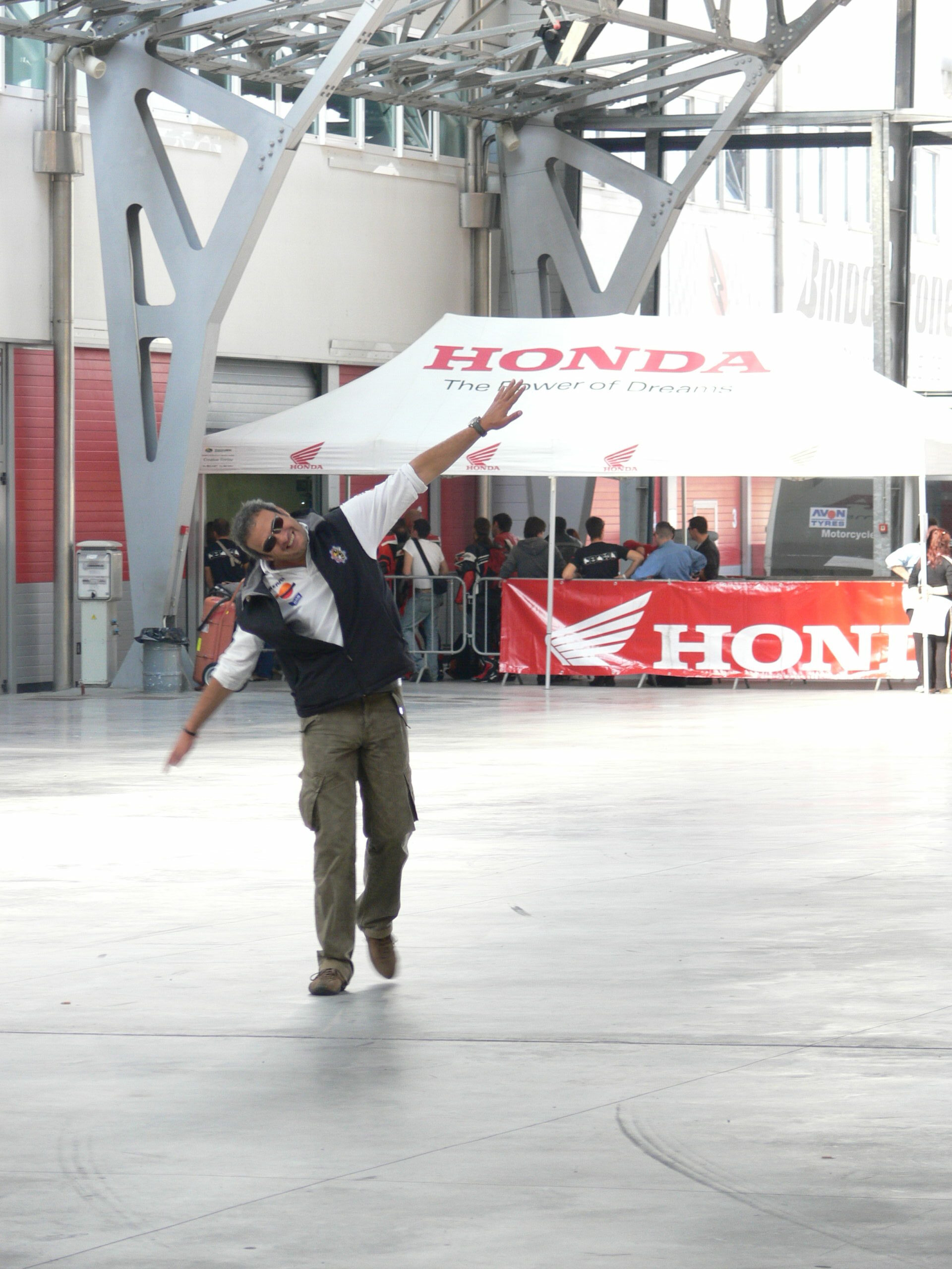 Stand Honda al raduno, presentazione